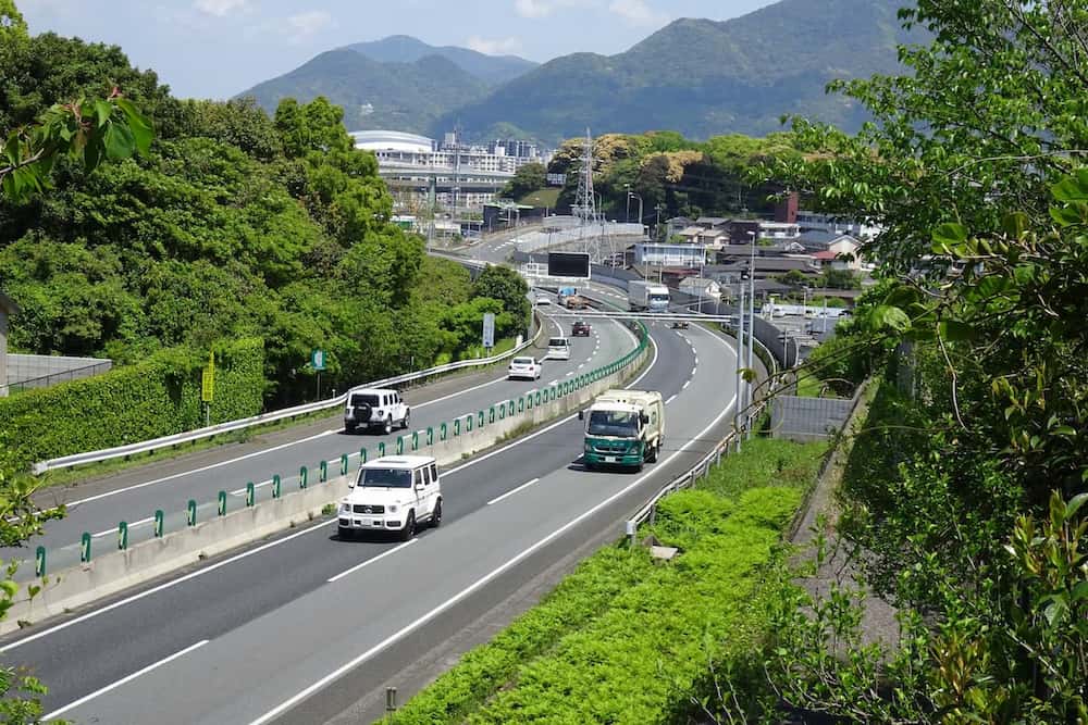 都市高速橋梁耐震補強設計・北九州都市高速４号線（福岡北九州高速道路公社）
